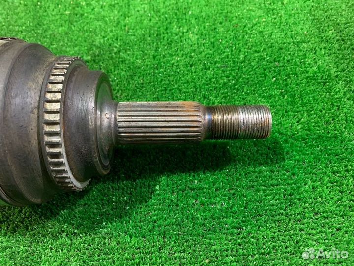 Привод передний левый Toyota Ipsum ACM26 2AZ-FE