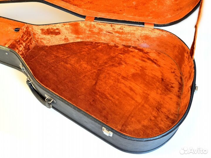 Гитарный кейс Yamaha Dreadnought, Япония