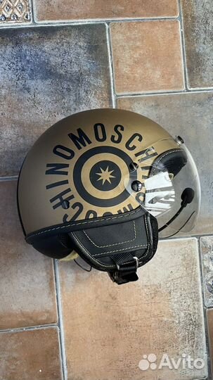 Мотошлем Moschino