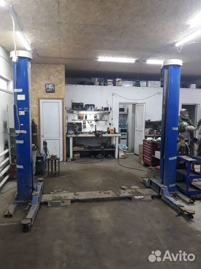 Двухстоечный подъемник