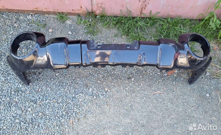 Губа на передний бампер