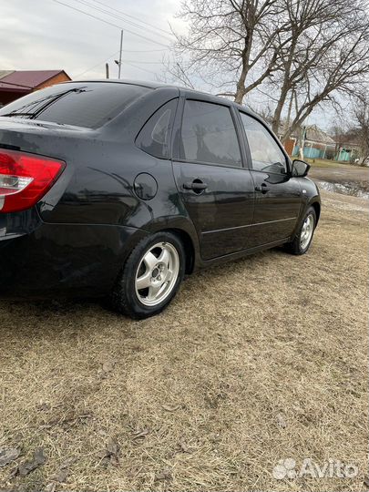LADA Granta 1.6 МТ, 2012, 151 000 км