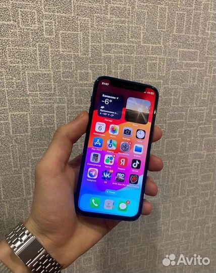 iPhone 12 mini, 64 ГБ