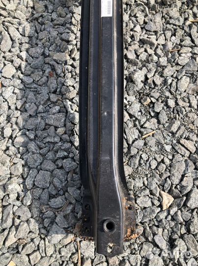 Усилитель заднего бампера porsche cayenne 958