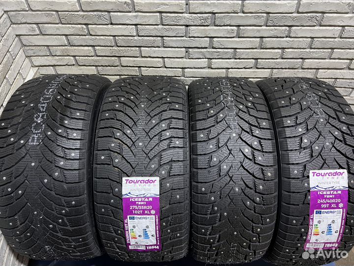 Tourador Winter Pro TS1 245/40 R20 и 275/35 R20