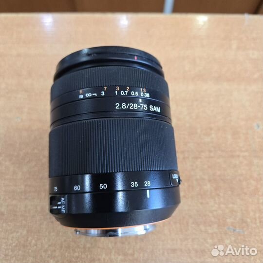 Sony DT 28-75mm f/2,8 SAM (Sony A)