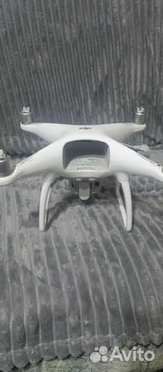 Квадрокоптер dji phantom 4