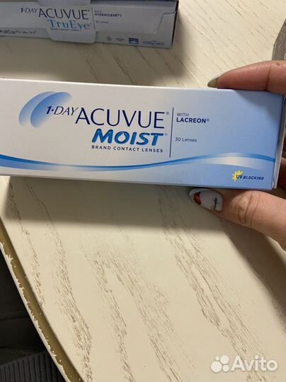 Линзы контактные acuvue -5,5, кривизна 8.5
