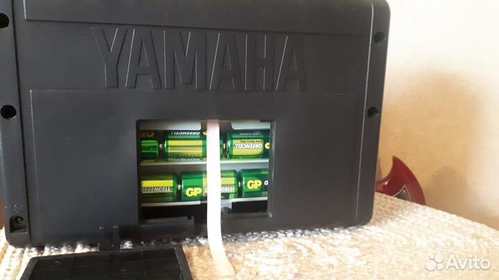 Yamaha VA-10 Портативный комбоусилитель