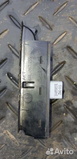 Блок стеклоподъемников Volkswagen Polo седан