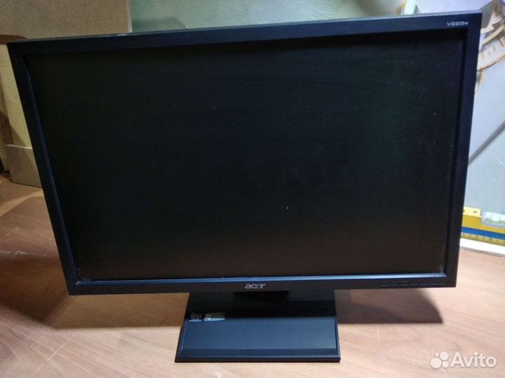 Монитор Acer V223w