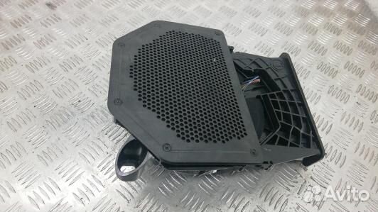 Сабвуфер BMW X1 E84 (98B05Q102)