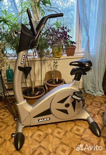 Велотренажер Alex