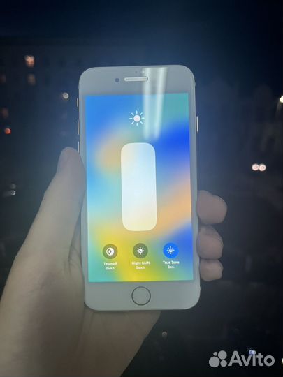 iPhone 8, 256 ГБ