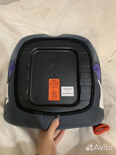 Бустер для детей автокресло