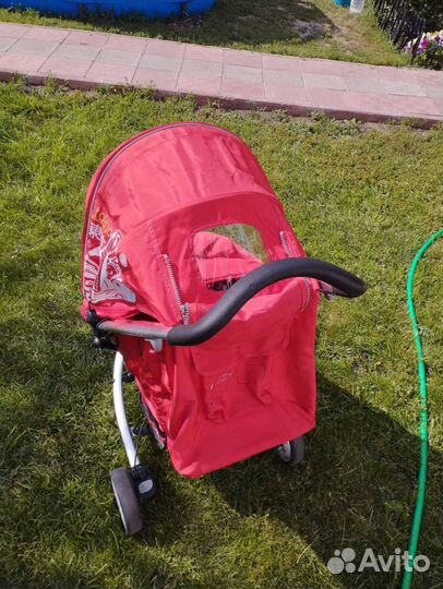 Коляска прогулочная