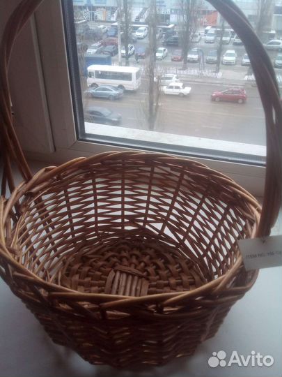 Корзина лакированная лоза, корзина бамбуковая