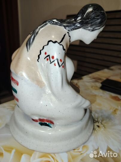 Статуэтка девушка индеец