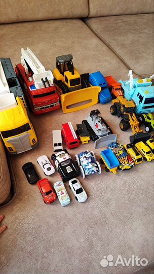 Машинки пакетом на пульте управления трансформер