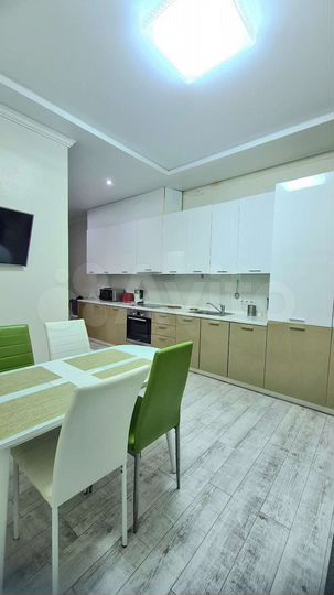 2-к. квартира, 55 м², 1/2 эт.
