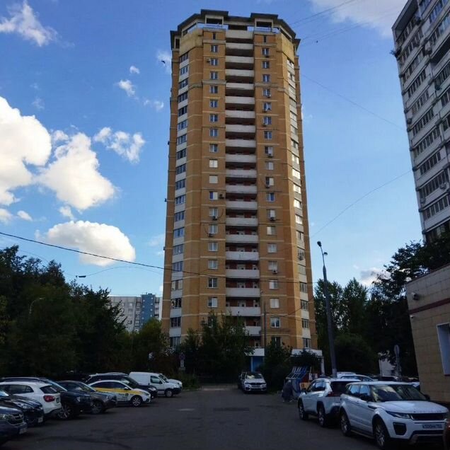 2-к. квартира, 55 м², 4/20 эт.