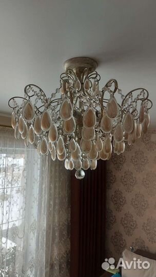 Люстра потолочная