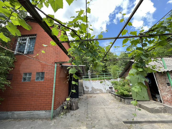 Дом 100 м² на участке 6 сот.