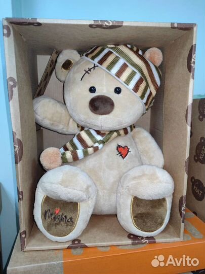 Плюшевый медведь