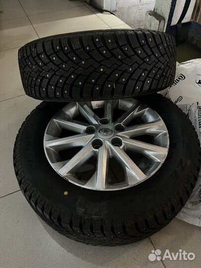 Зимние колеса 215/60/16 camry на шипованной резине