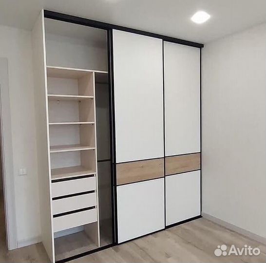 Шкаф для одежды