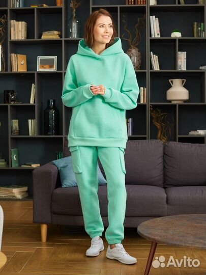 Женский Спортивный Костюм