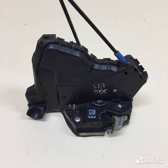 Замок двери передней правой Toyota Auris E150 2006