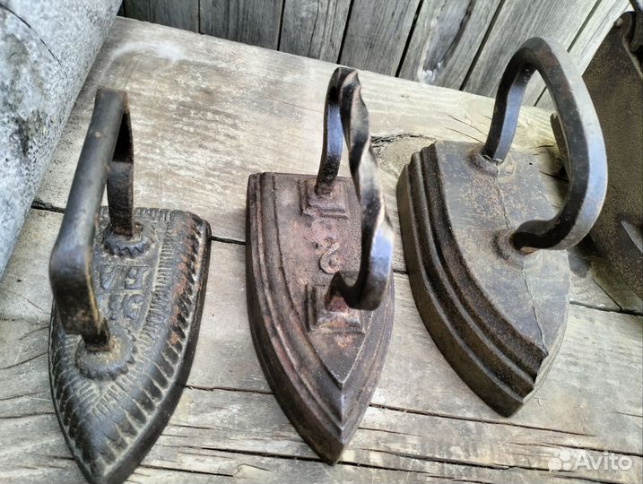 Утюги старинные