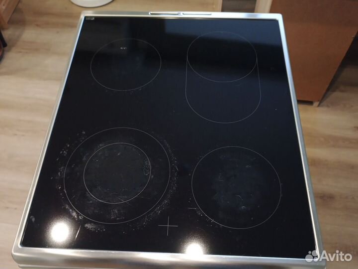 Электрическая плита electrolux