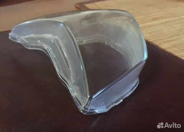 Стекло фары скутера Suzuki Address V125G