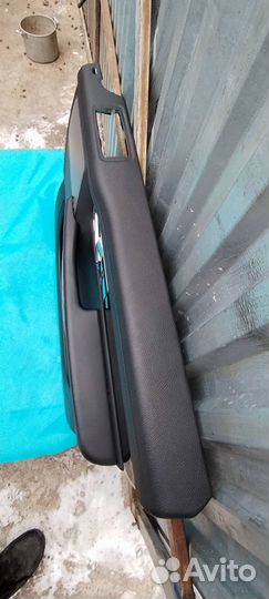 Обшивка двери передней правой Land Rover range RO