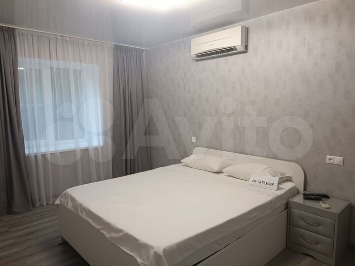 Дом 100 м² на участке 7 га