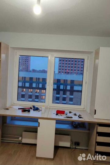 Рабочая зона у окна