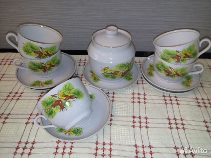 Наборы посуды для чаепития, сервиз