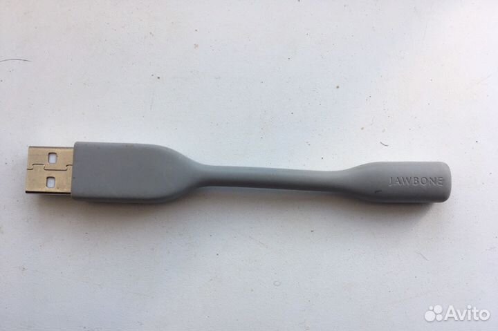 Зарядка для фитнес браслета Jawbone