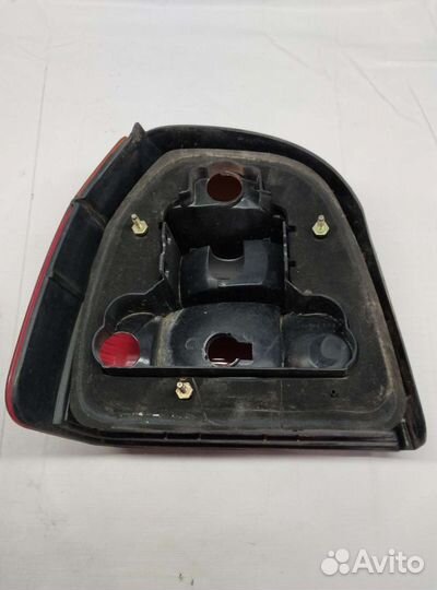 Фонарь задний Volkswagen Golf 3