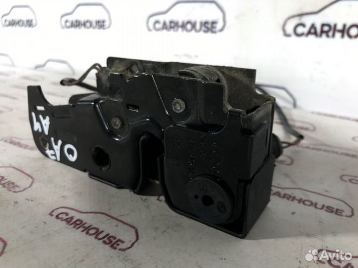 Замок капота Audi A4 B8 1.8 CDH 2011