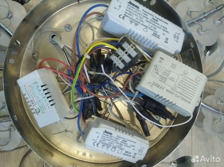 Светильник потолочный светодиодный