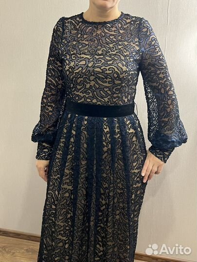 Вечернее платье