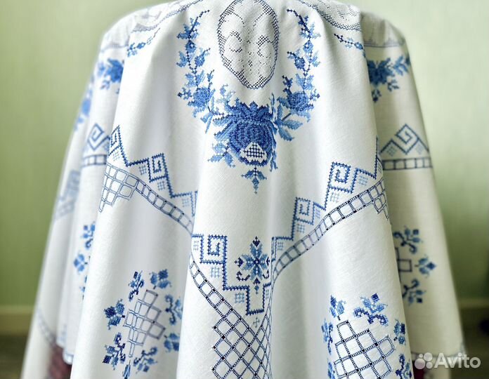 Скатерть вышивка винтаж Германия