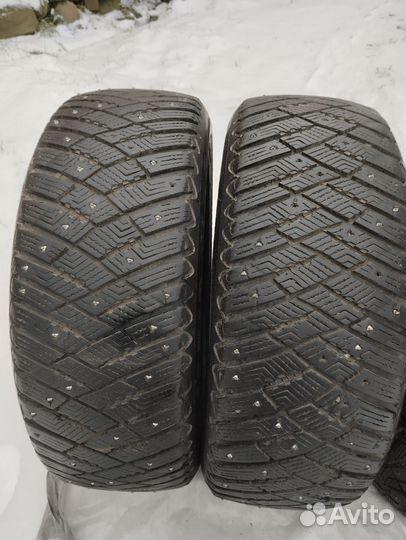 Goodyear Ultra Grip Ice Arctic 2 205/55 R16