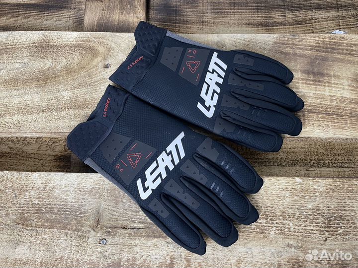 Мотоперчатки Leatt Moto 2.5 SubZero Glove Black