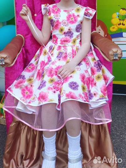Платье нарядное для девочки