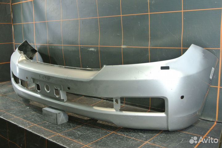 Бампер передний - Toyota Land Cruiser 200