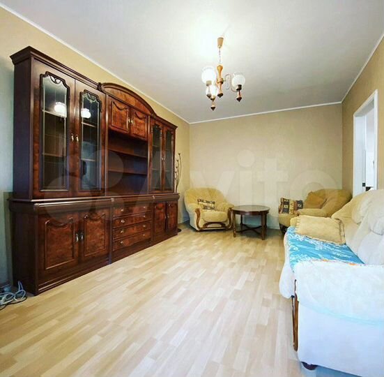 2-к. квартира, 62 м², 3/10 эт.